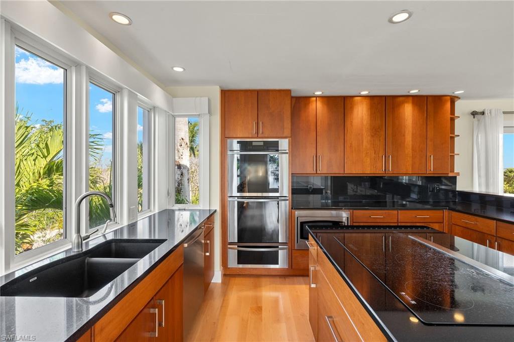 SANIBEL ISLES - Residential