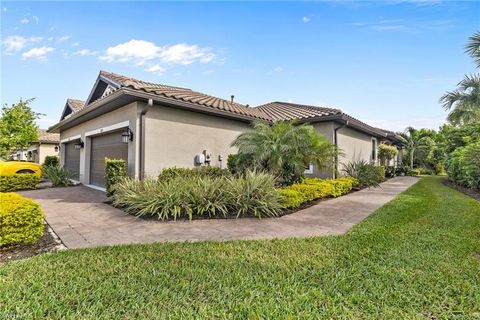 A home in NAPLES