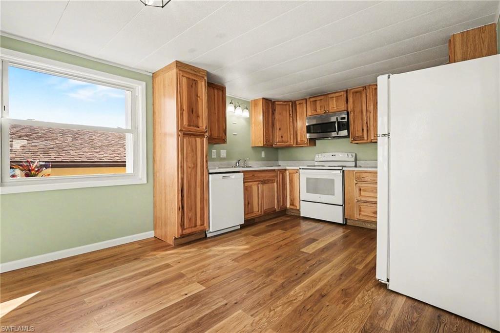 PINE ISLAND - Residential