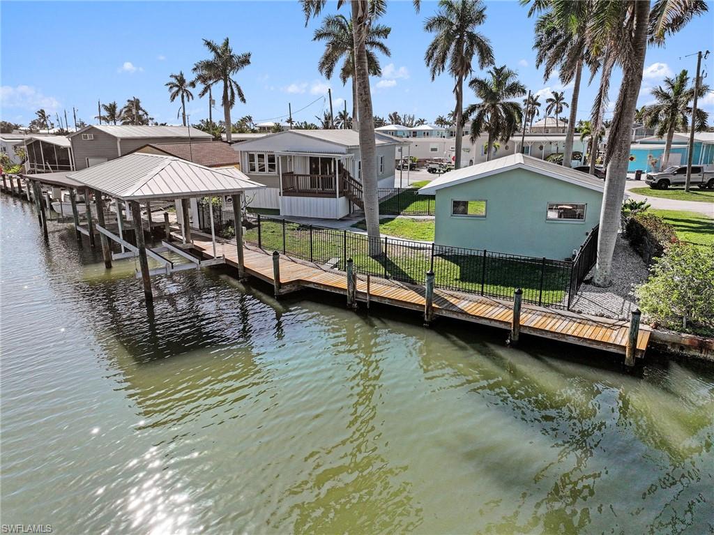 PINE ISLAND - Residential