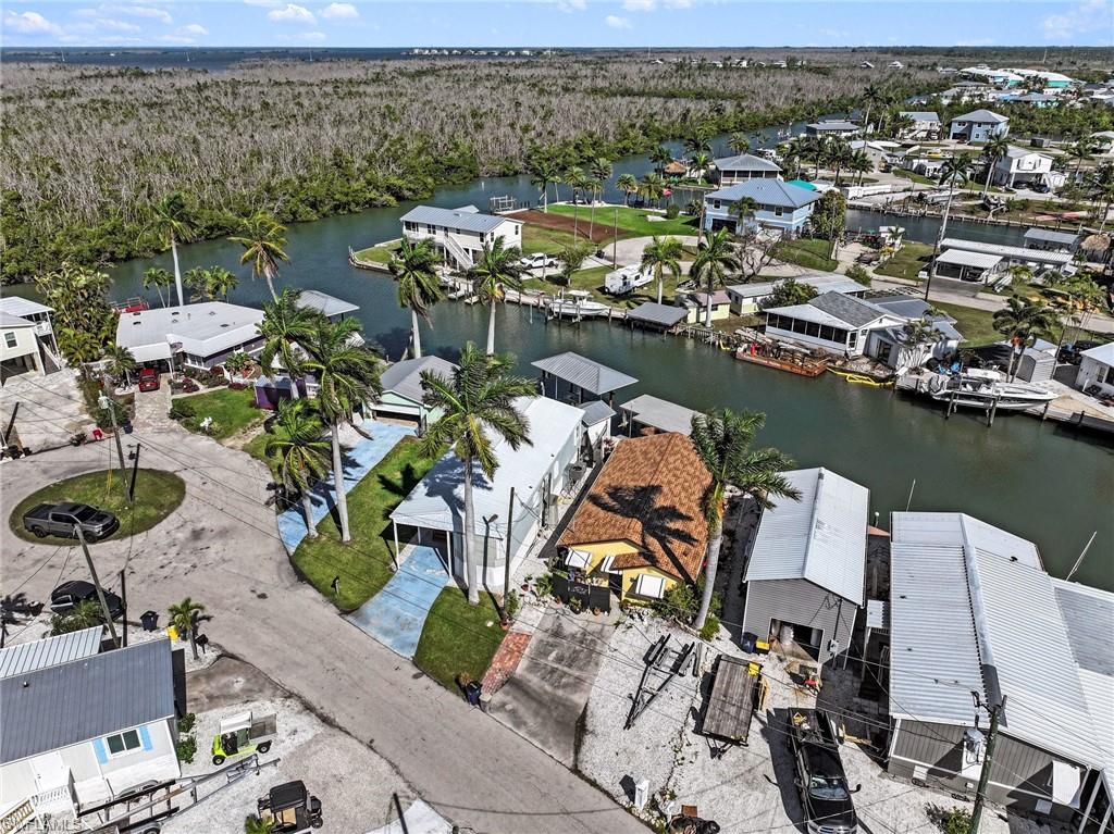 PINE ISLAND - Residential