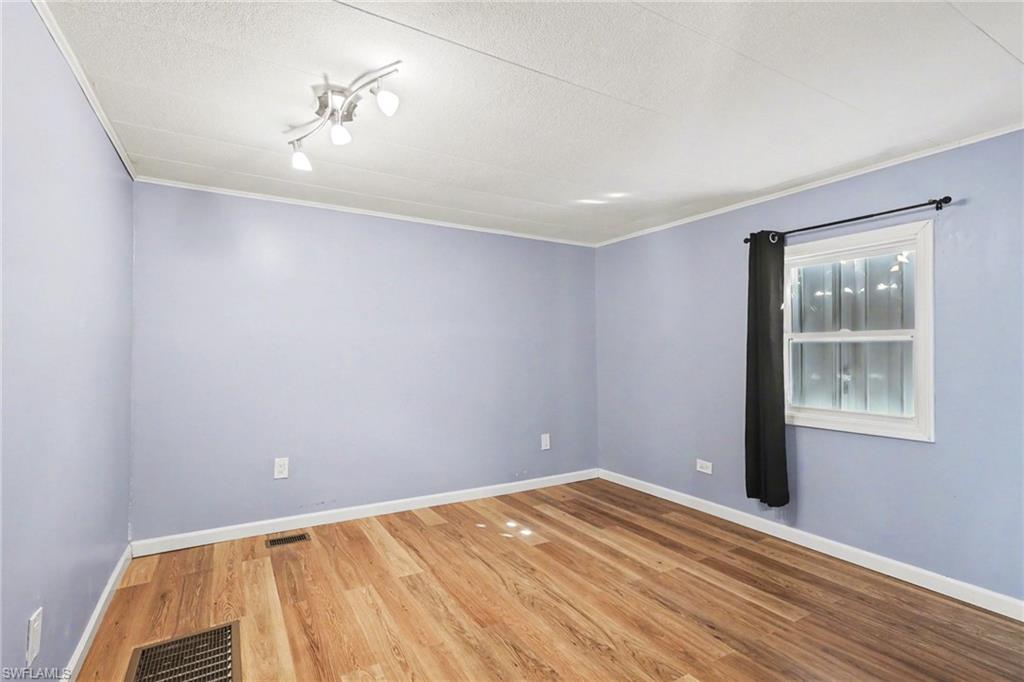 PINE ISLAND - Residential