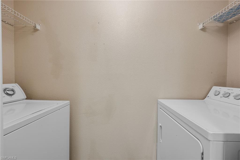 ROYAL GREENS - Residential