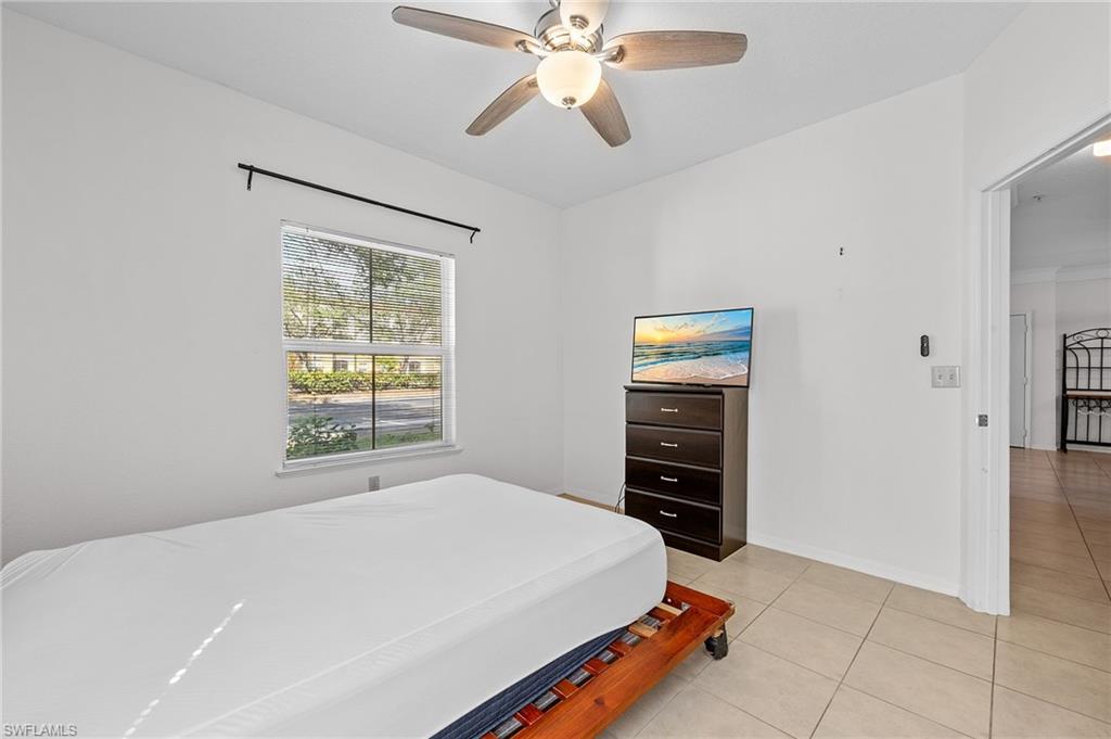 ROYAL GREENS - Residential