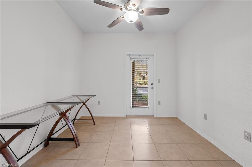 ROYAL GREENS - Residential