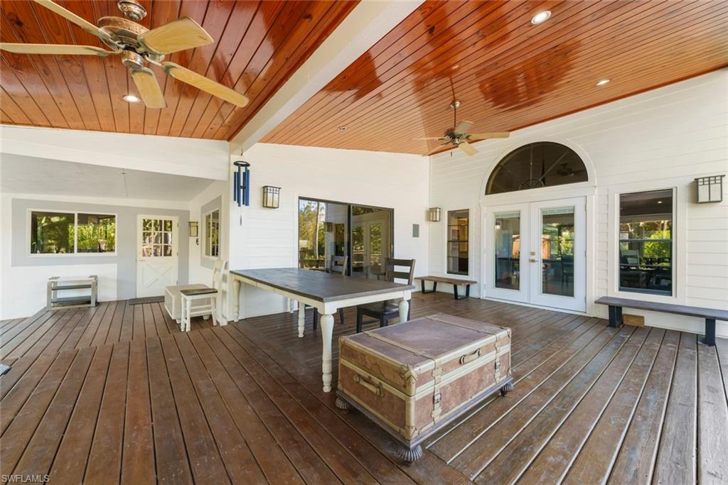 SANIBEL HIGHLANDS - Residential