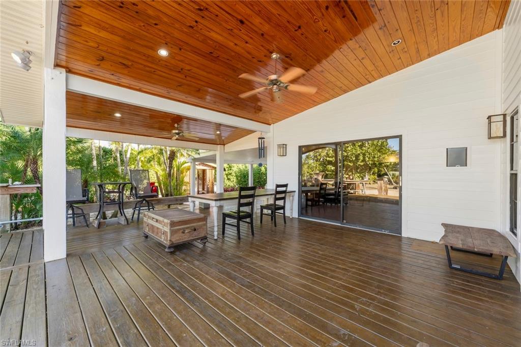 SANIBEL HIGHLANDS - Residential