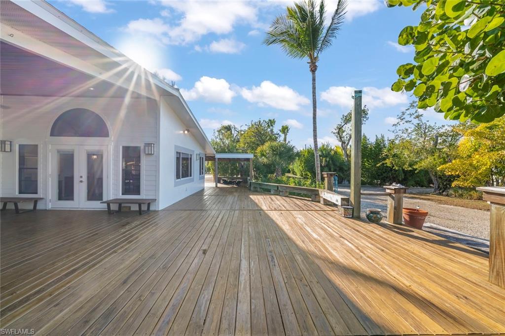 SANIBEL HIGHLANDS - Residential