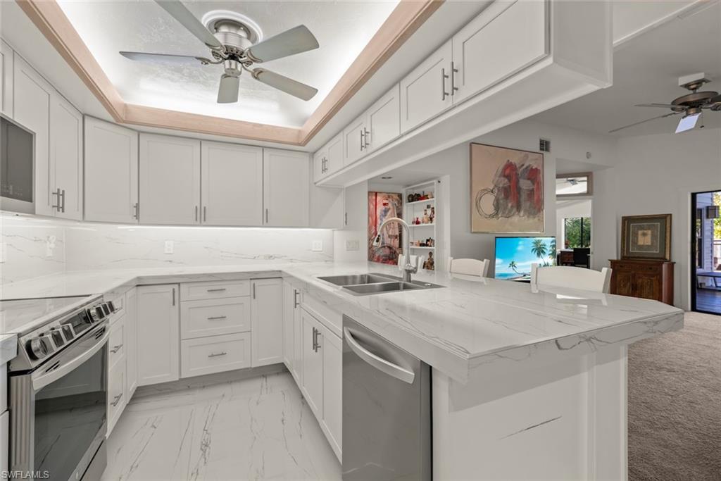 SANIBEL HIGHLANDS - Residential