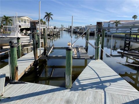 11361 Dogwood LN FORT MYERS BEACH FL 33931