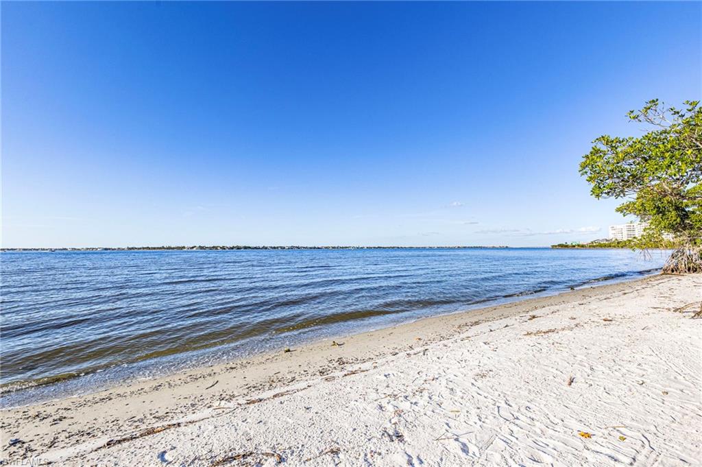 PALMAS DEL SOL - Residential