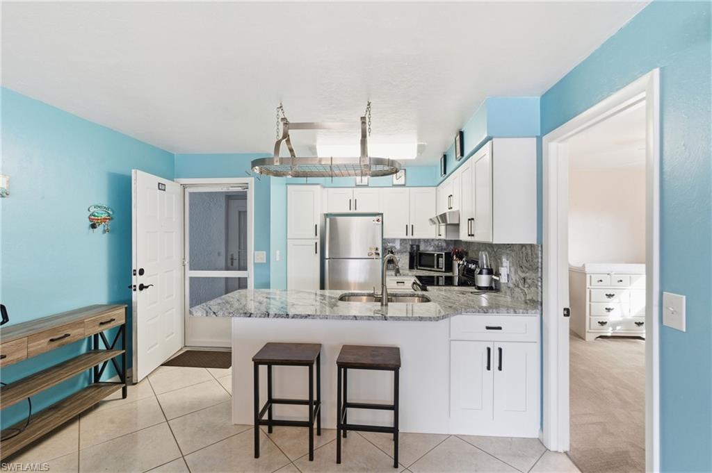 ROYAL HAWAIIAN CLUB - Residential