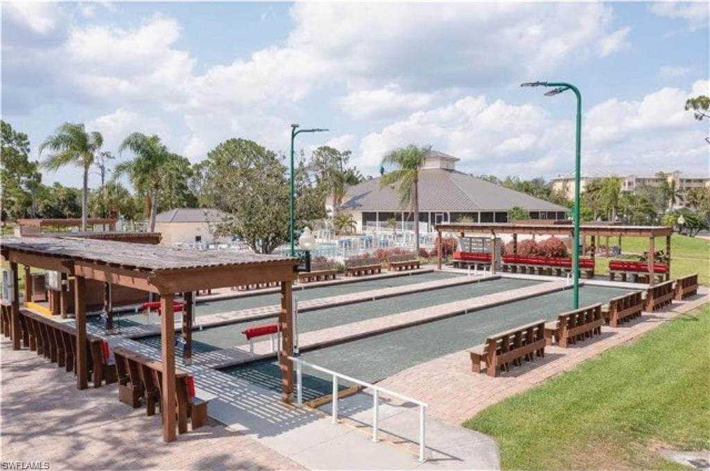 VILLAGES ON COURT SIDE - Residential