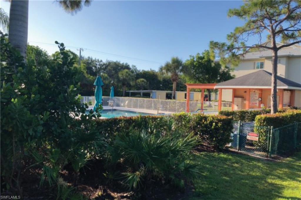 VILLAGES ON COURT SIDE - Residential