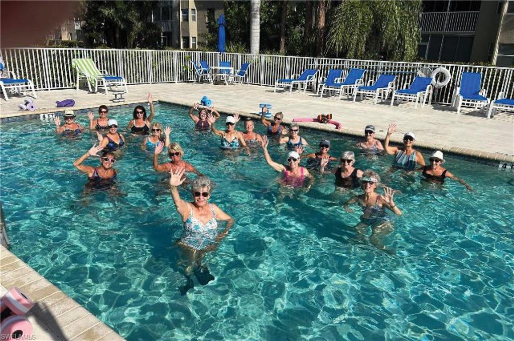 VILLAGES ON COURT SIDE - Residential