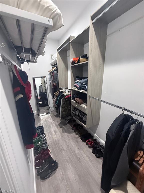 GOLDEN GATE ESTATES - Residential Lease