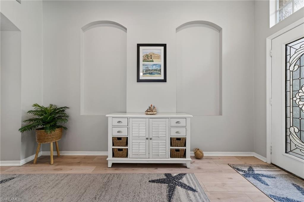 BAY PARK - Residential