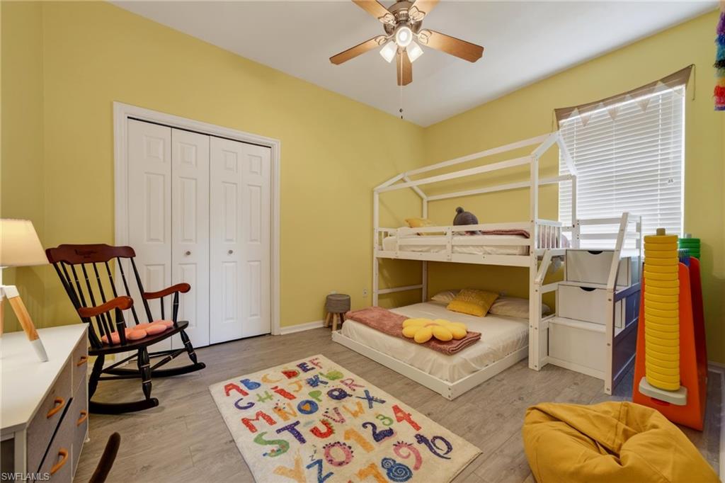 BAY PARK - Residential