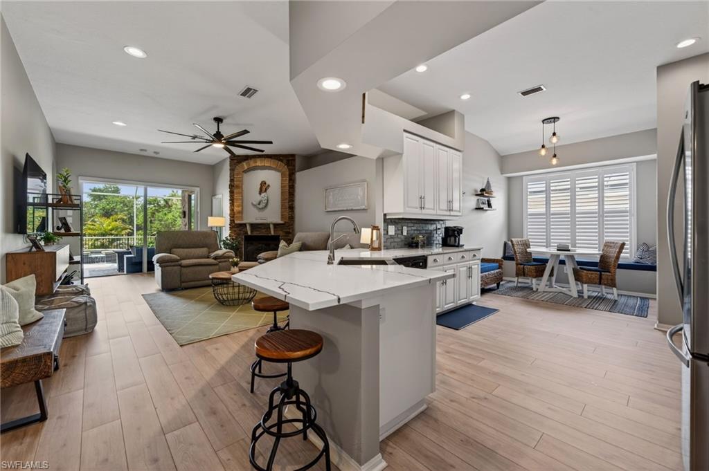 BAY PARK - Residential