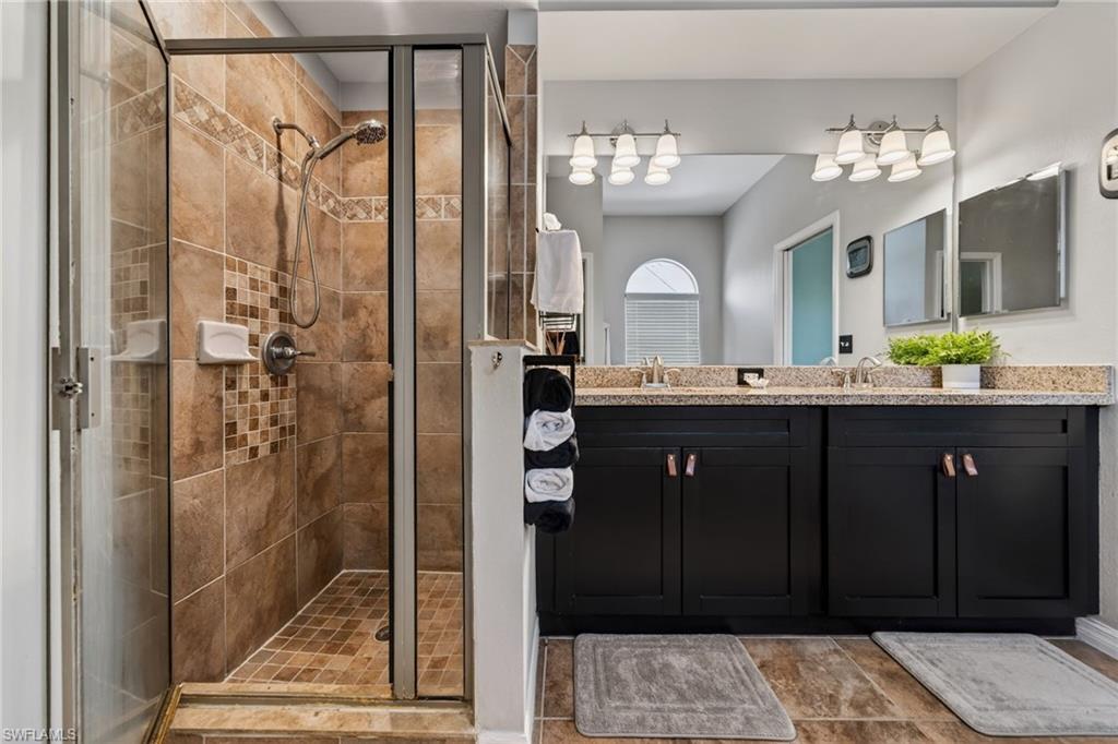 BAY PARK - Residential