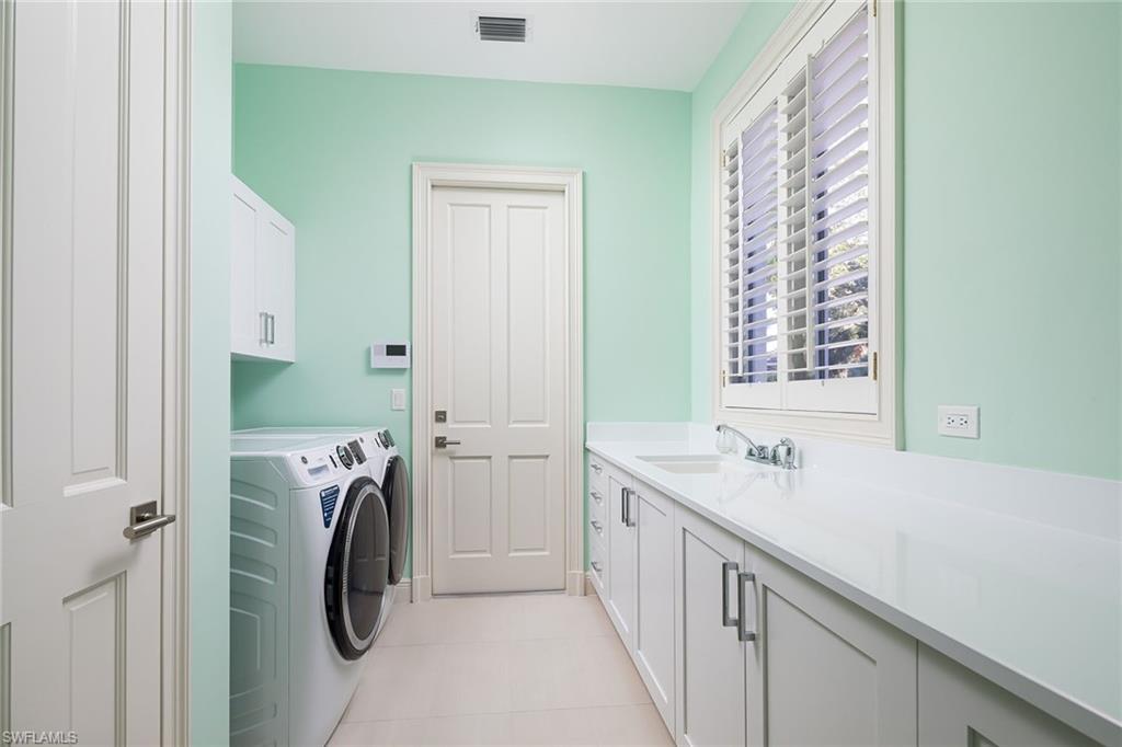 COLLIERS RESERVE - Residential