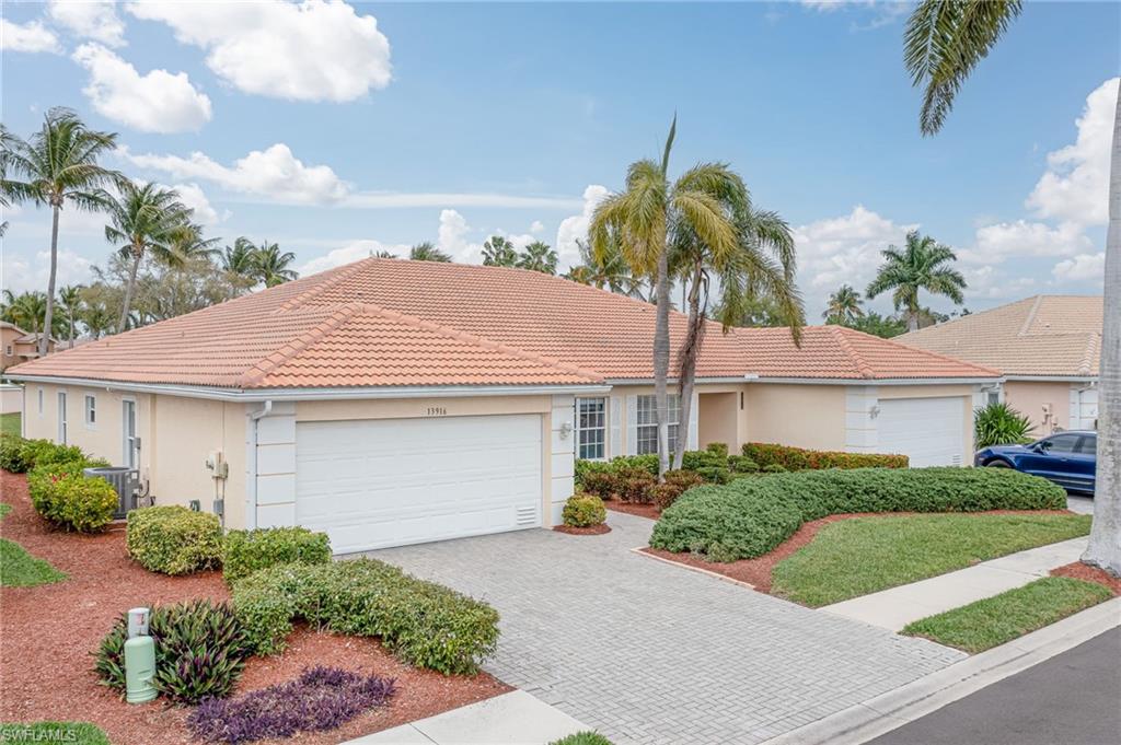 REFLECTION LAKES - Residential