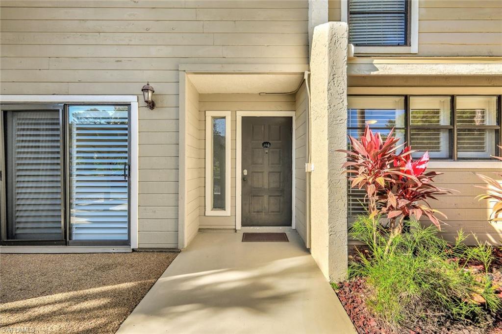 DOVE HOLLOW - Residential