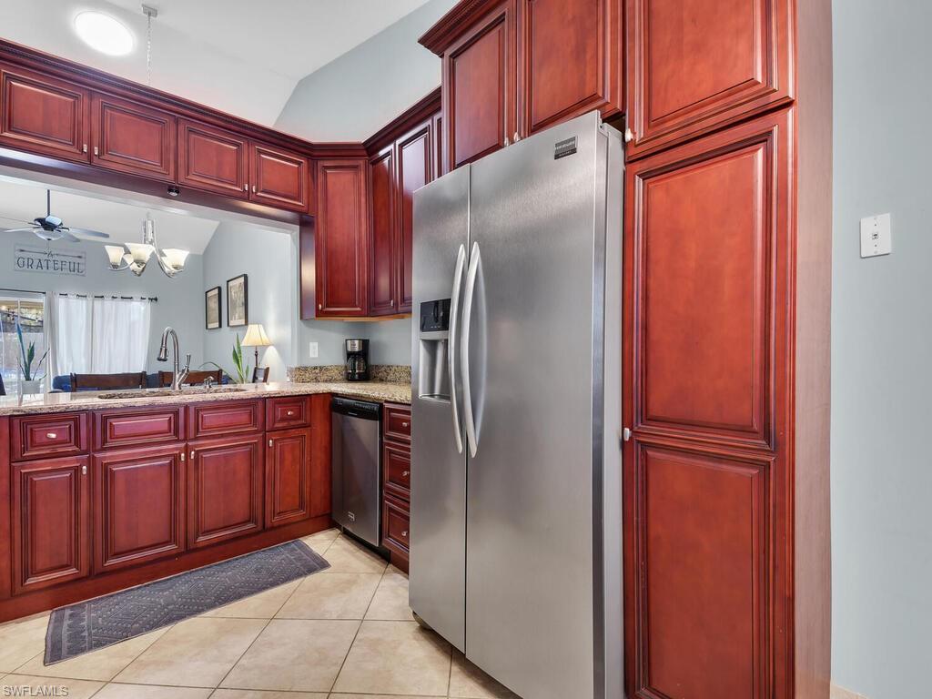 TANGLEWOOD - Residential