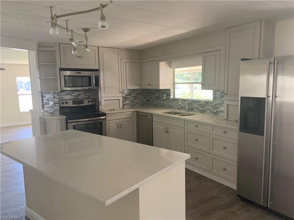 IMPERIAL HARBOR - Residential