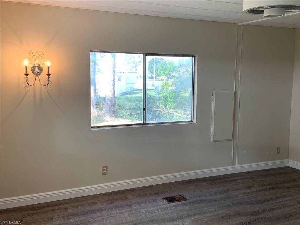 IMPERIAL HARBOR - Residential