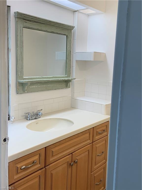 IMPERIAL HARBOR - Residential