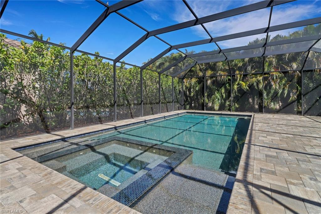 13577 Mandarin CIR