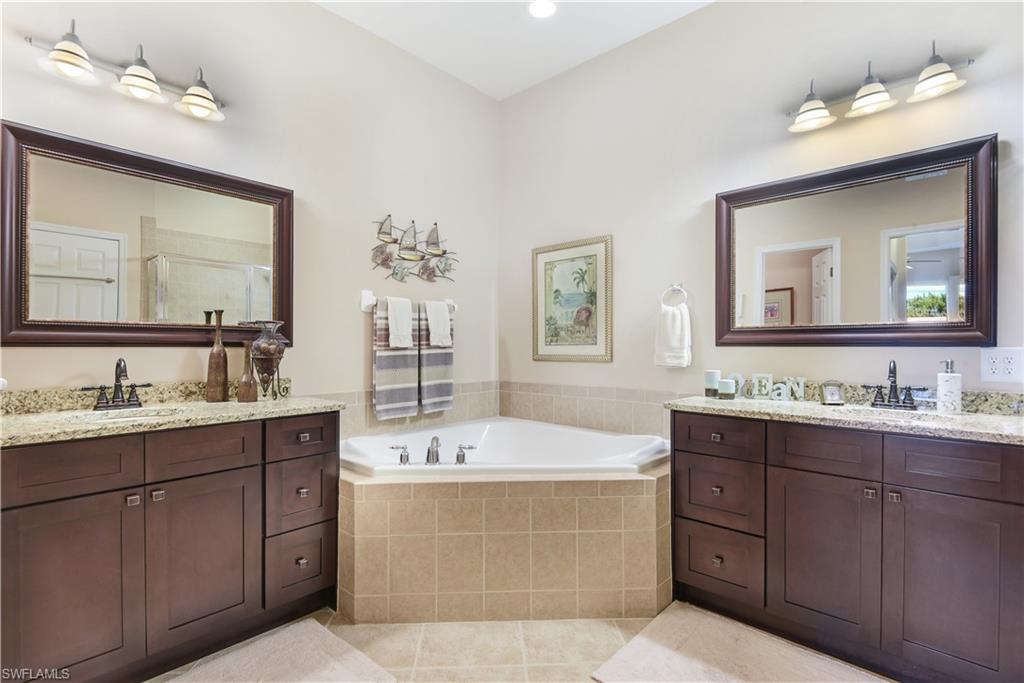 HARMONY POINTE - Residential