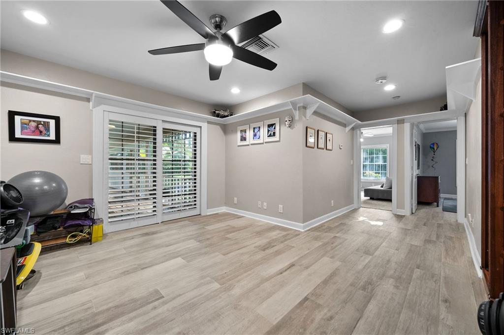 PINE RIDGE - Residential