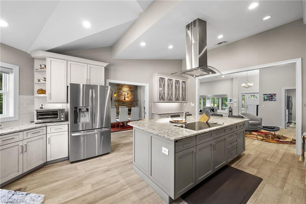 PINE RIDGE - Residential