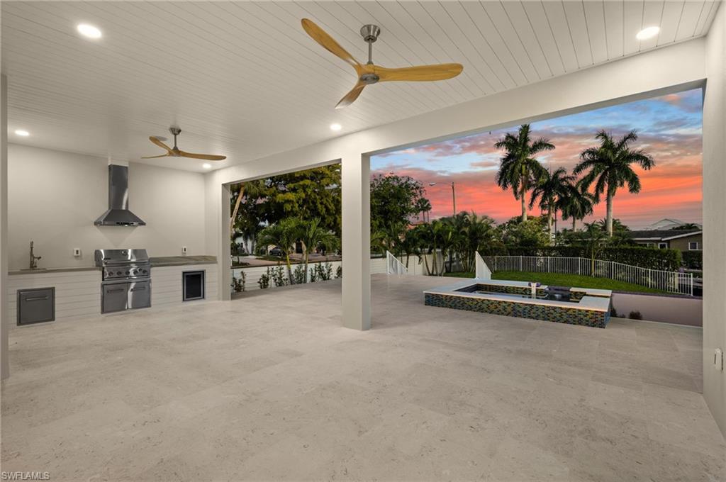 YACHT CLUB - Residential