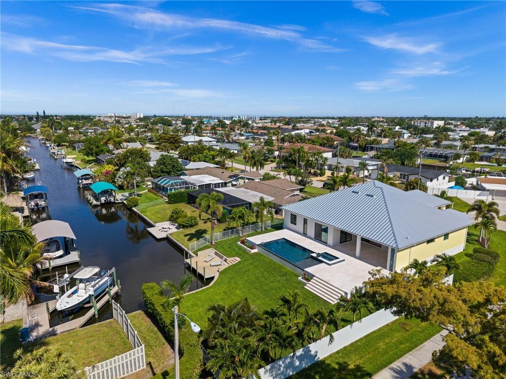 YACHT CLUB - Residential