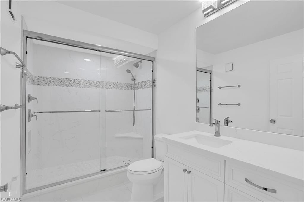 SUNSET ROYALE - Residential