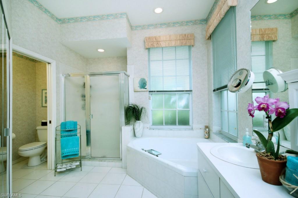 FAIRWAY ISLES - Residential