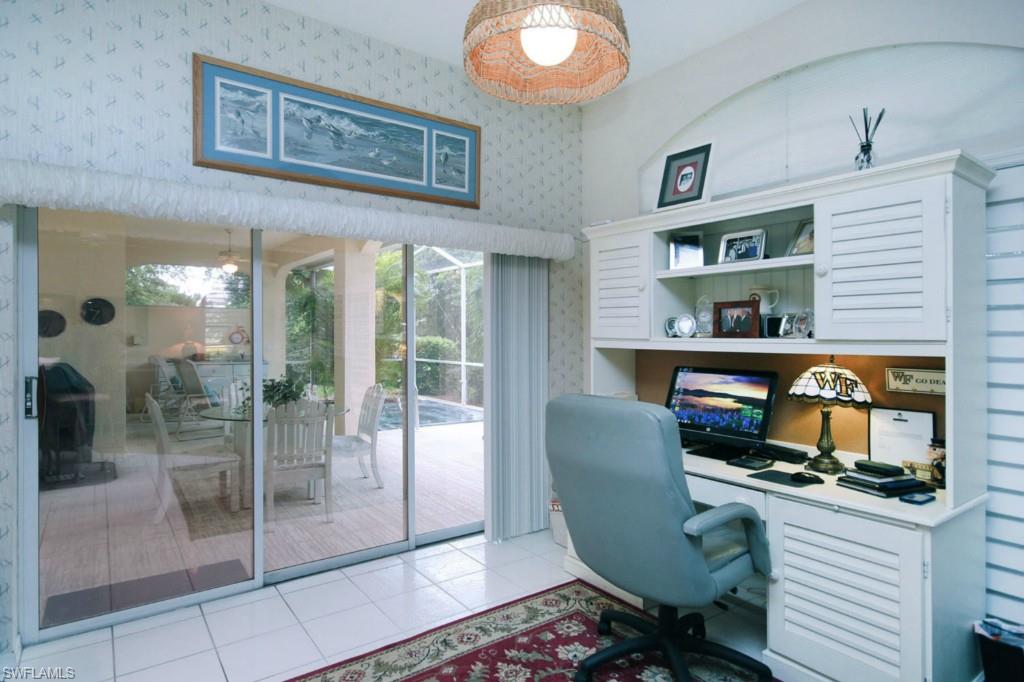 FAIRWAY ISLES - Residential