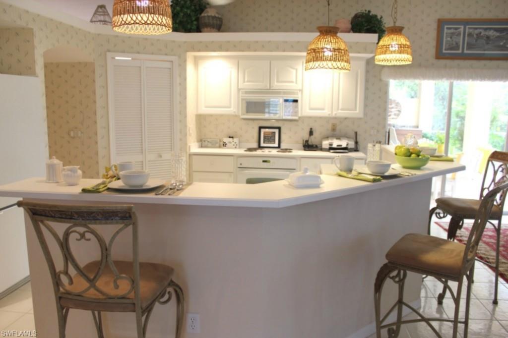 FAIRWAY ISLES - Residential