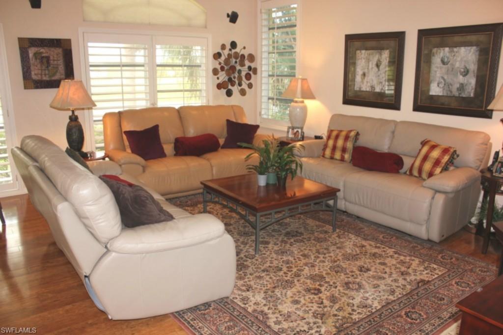 FAIRWAY ISLES - Residential