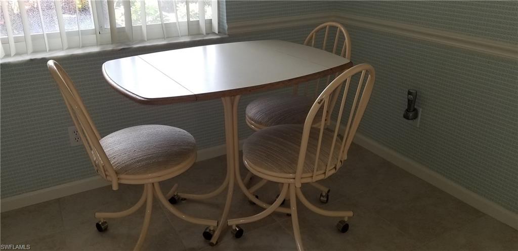 COBBLESTONE COURT - Residential