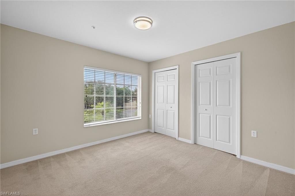 TOWNHOMES AT STONEYBROOK - Residential