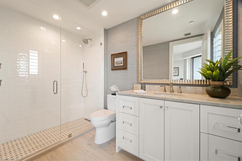 TRIESTE AT BAY COLONY - Residential