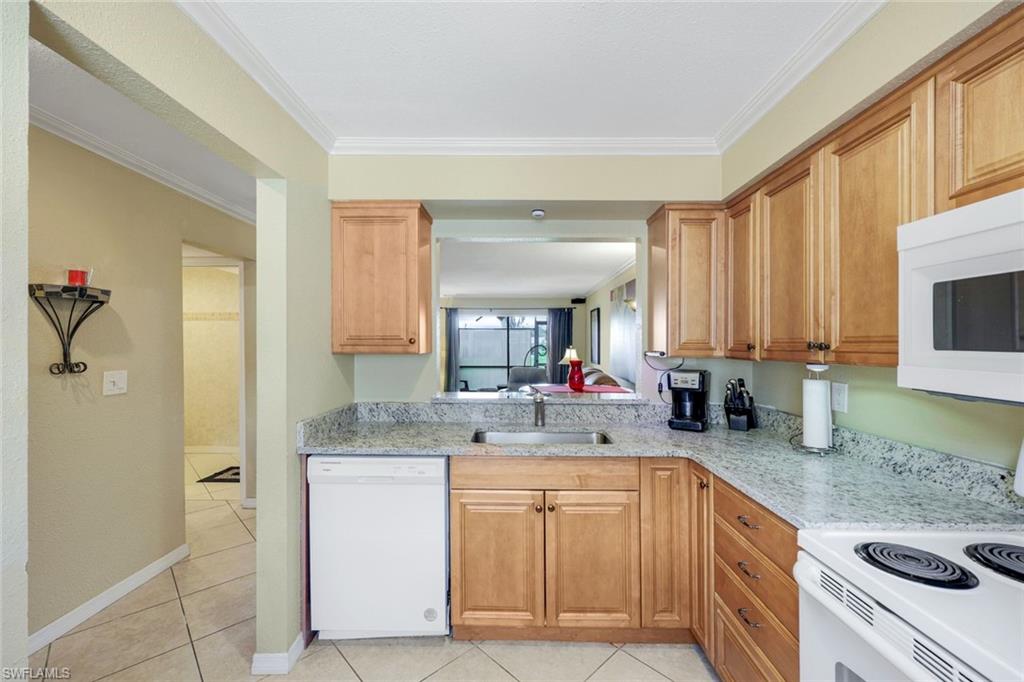 SOUTH POINTE VILLAS CONDO - Residential