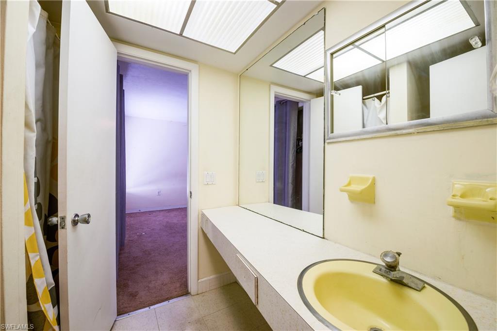 SUNSET COVE - Residential