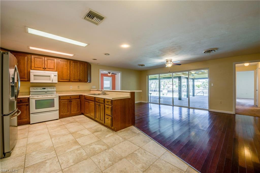 SUNSET COVE - Residential