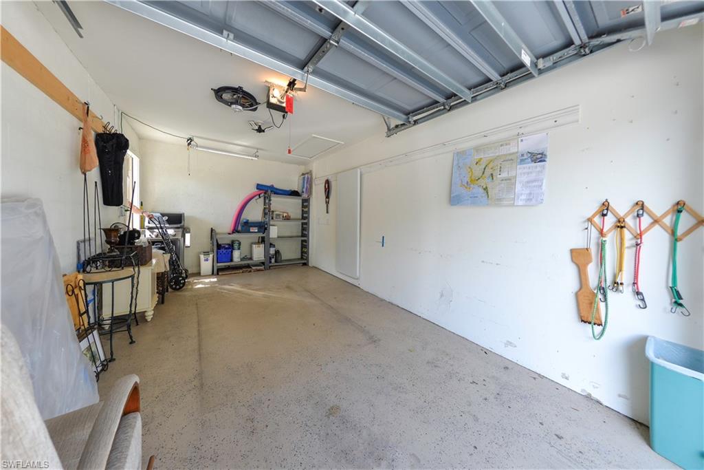 FAIRWAY ISLES - Residential