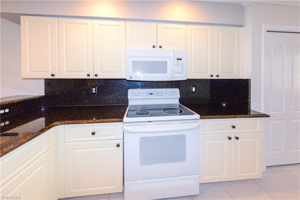 FAIRWAY ISLES - Residential